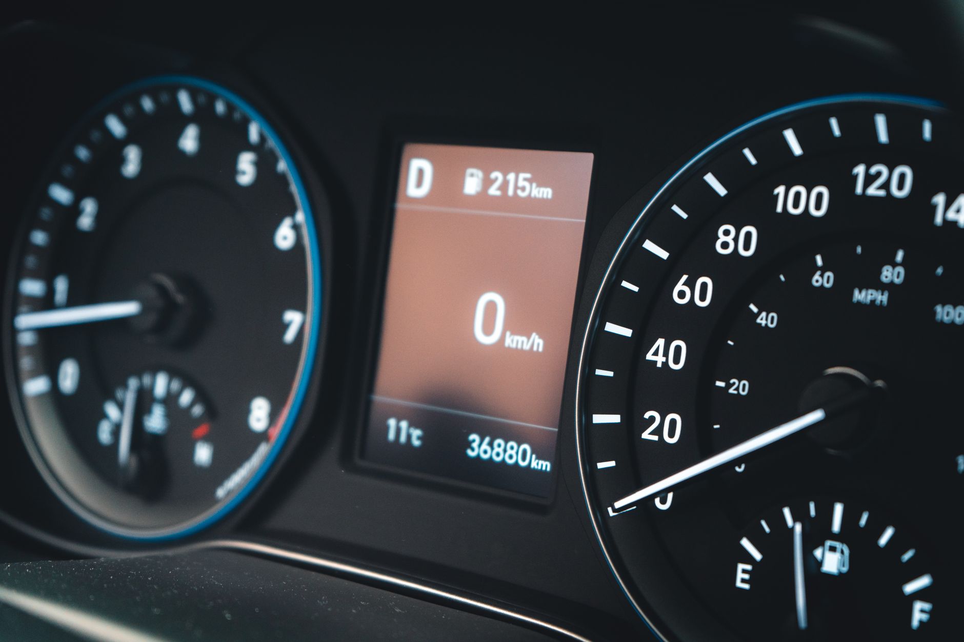 Cyfrowy zestaw zegarów Geely z prędkościomierzem 0 km/h